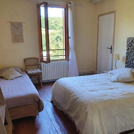 La Maison Du Bonheur Anlhiac Buitenkant foto