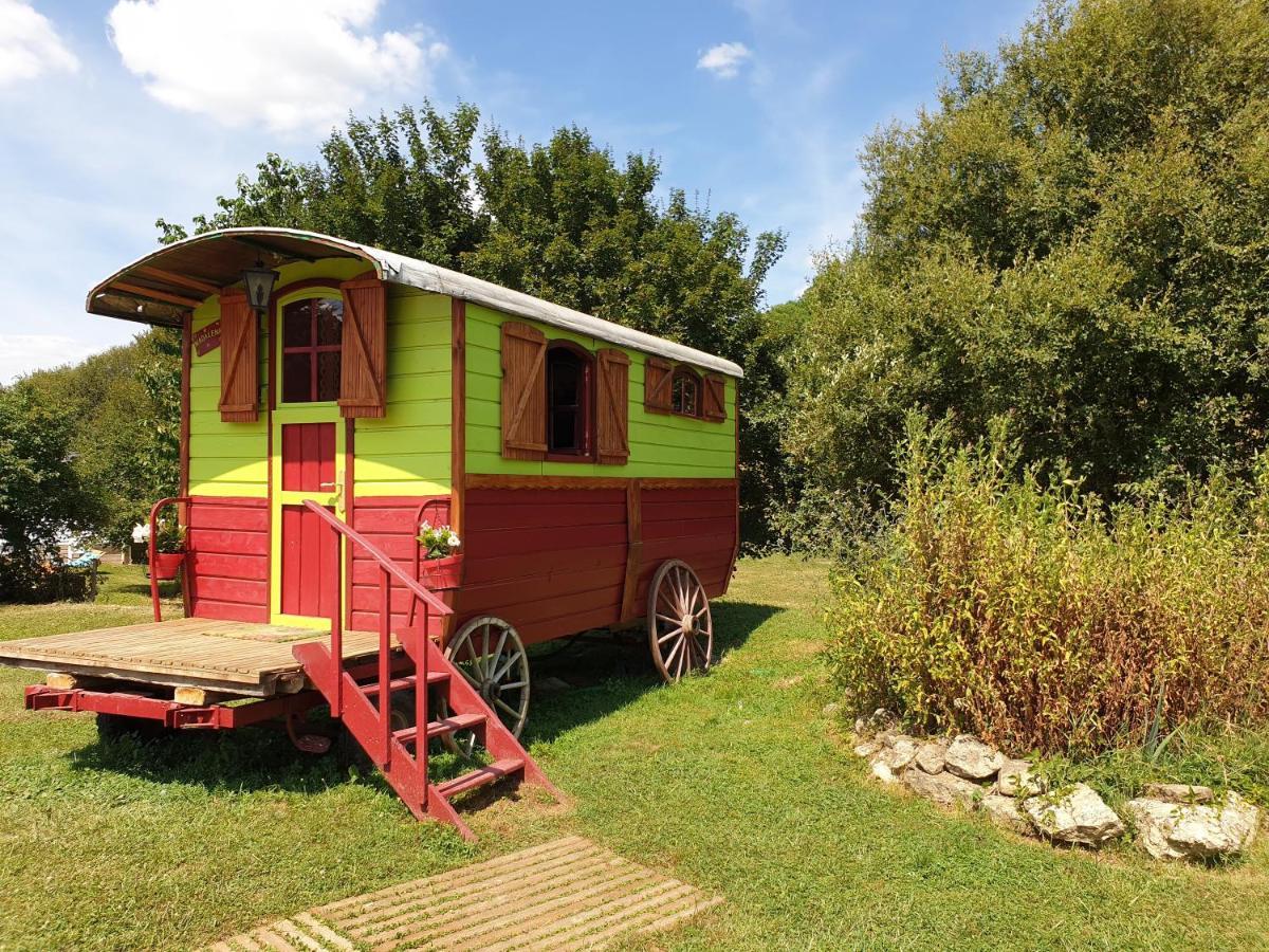 La Maison Du Bonheur Anlhiac Buitenkant foto