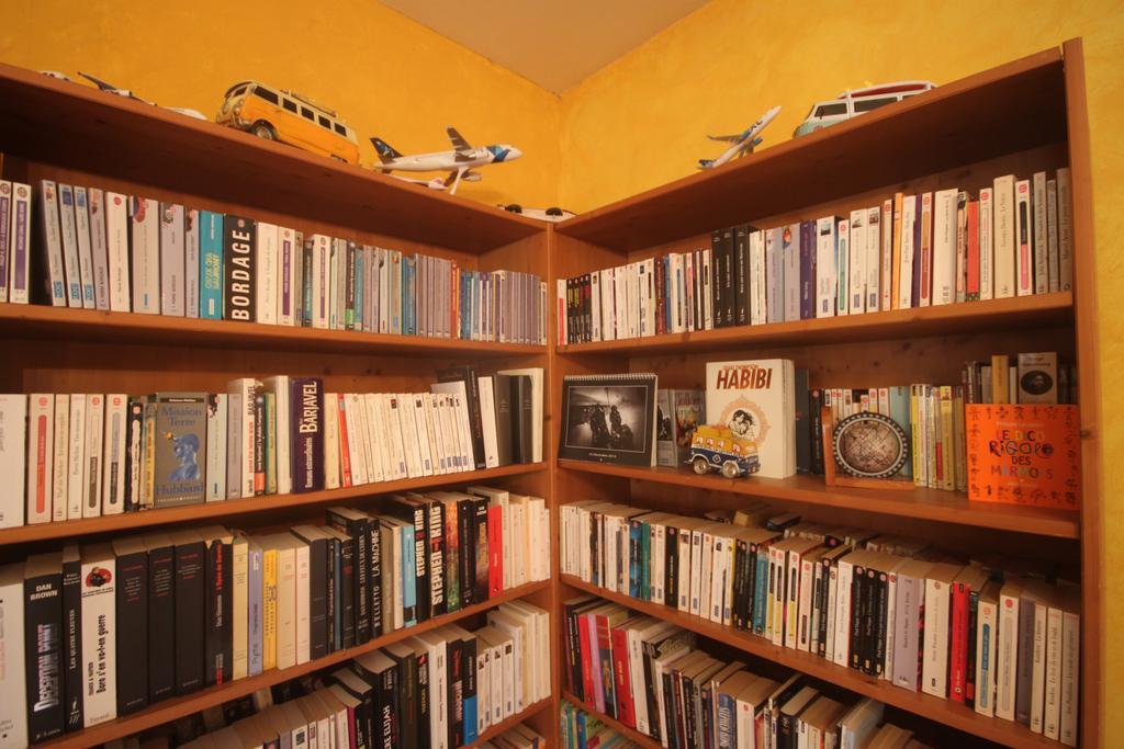 La Maison Du Bonheur Anlhiac Buitenkant foto
