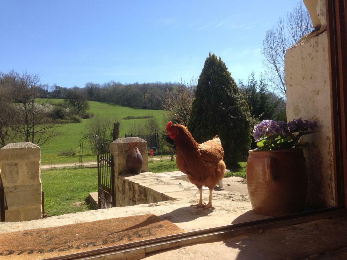 La Maison Du Bonheur Anlhiac Buitenkant foto